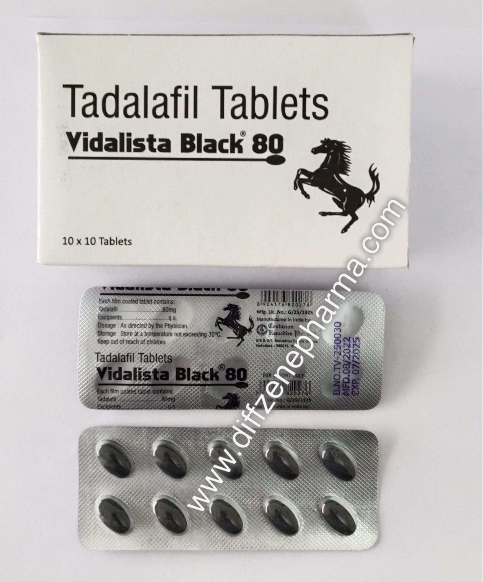 Commander tadala black